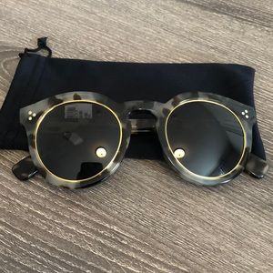 NWT illesteva Sunglasses!